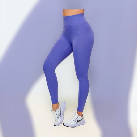 NWT Firm Abs Seamless Scrunch Butt Leggings - Picture 3 of 9